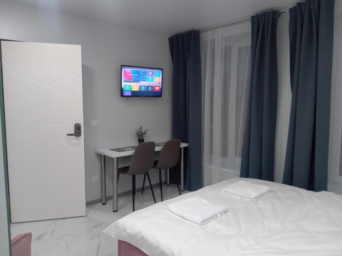 Pure Apartments Vip 2 Lviv Kültér fotó